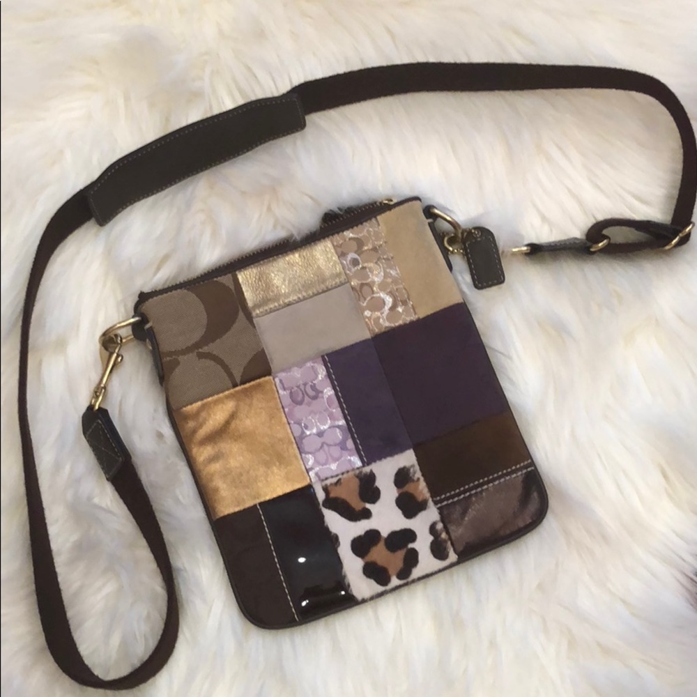 COACH CROSSBODY. Great for going out/city travels!